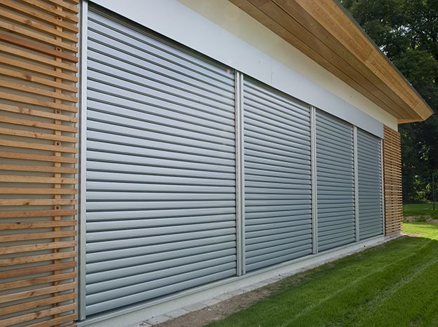 images/catalogue/brise-soleil/bso_-_maison_coloris_aluminium.jpg